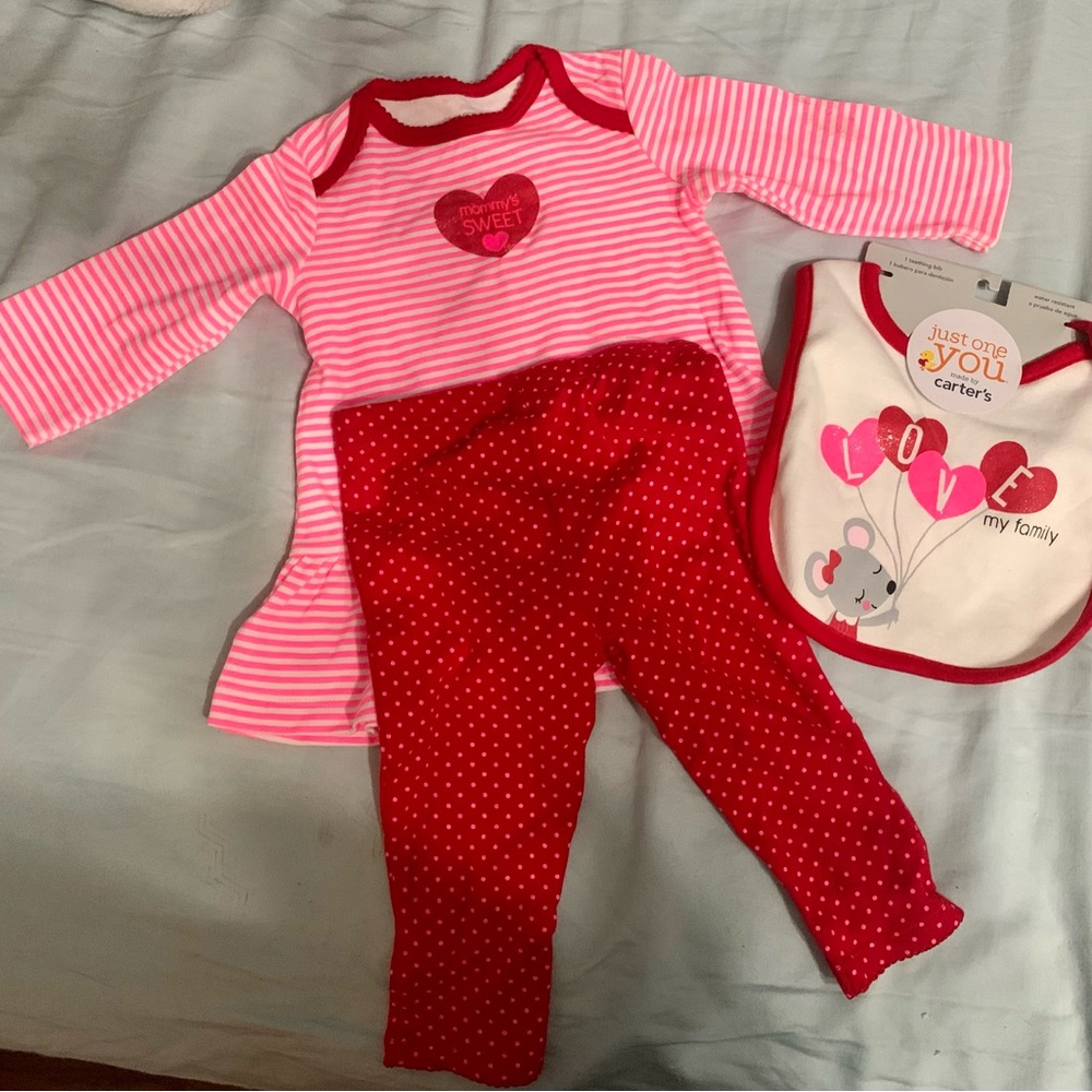 Carters baby girl Valentine’s outfit 6M